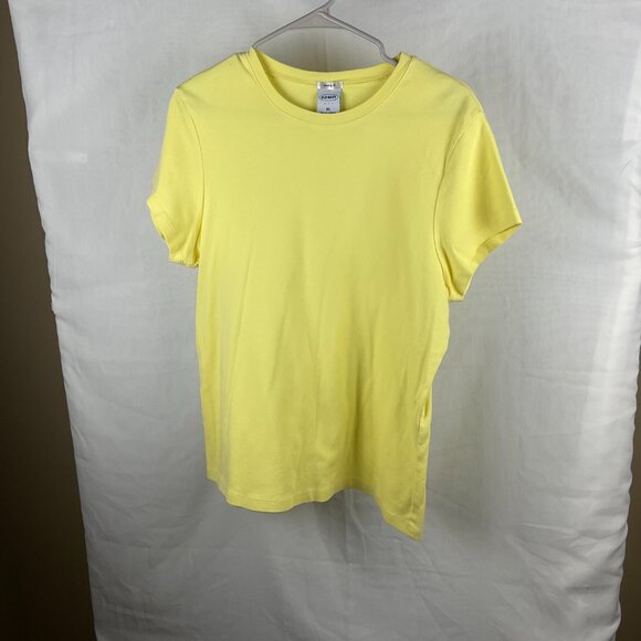 Old Navy T-shirt - Picture 2 of 6